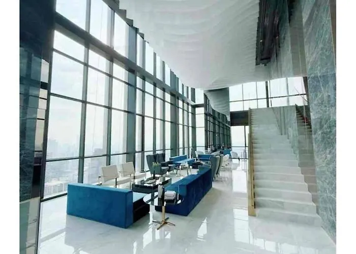 Luxury 1 Bedroom L Bts 2 Mins L Pool And Gym Apartamento Banguecoque