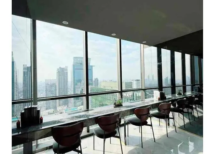 Luxury 1 Bedroom L Bts 2 Mins L Pool And Gym *